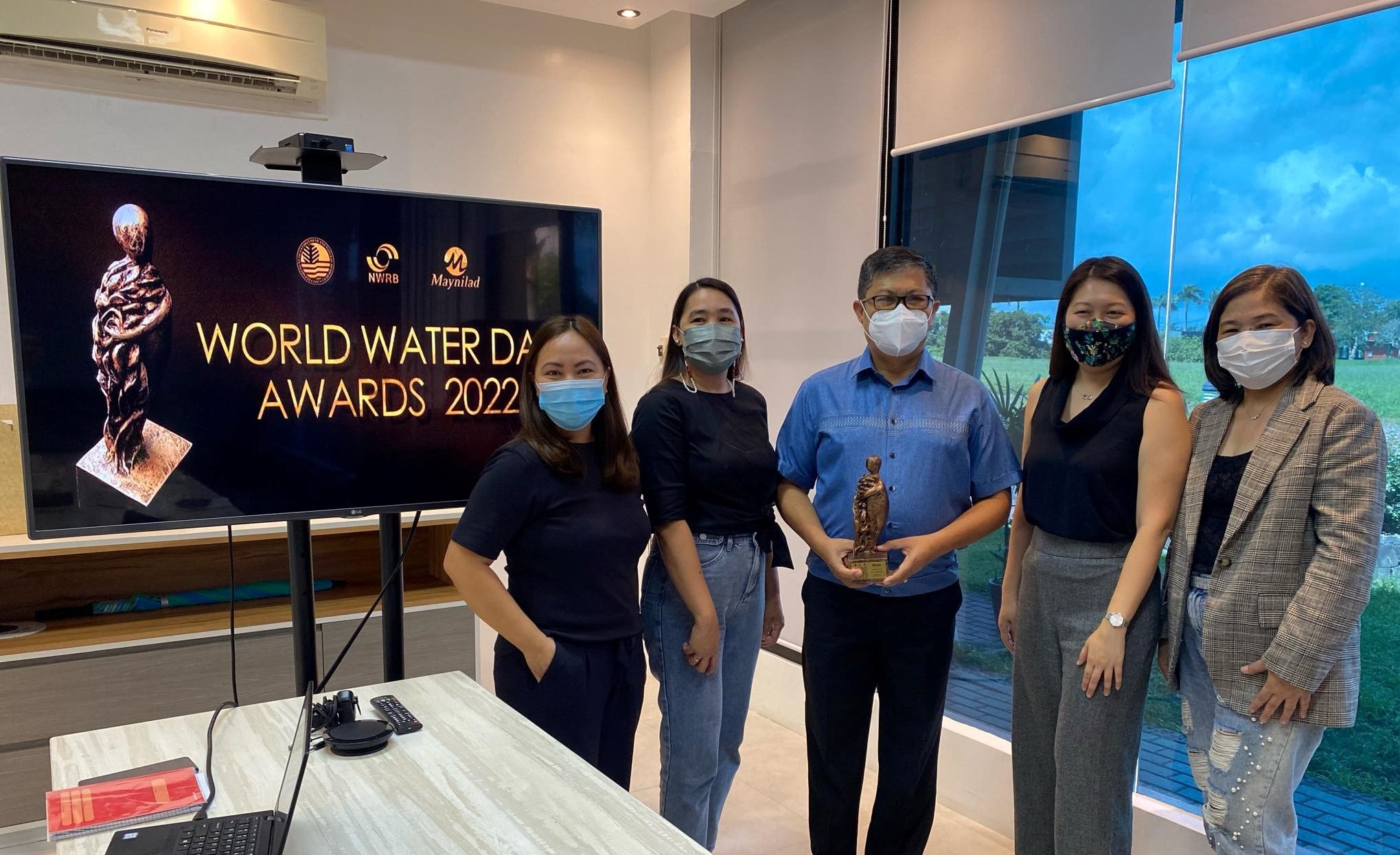 Aboitiz InfraCapital presents ‘Agos ng Kinabukasan Award’ to Metro Lipa Water District